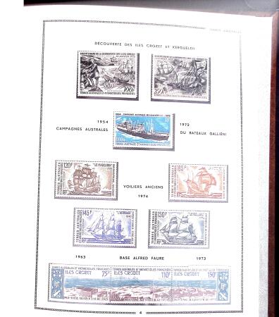 1955-2018, Collection complète de neufs avec carnets,