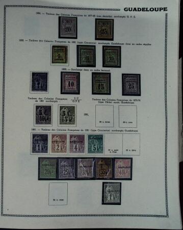 1859-1966 Fabuleuse collection de timbres neufs des colonies françaises montée sur 11 albums Thiaude, et doubles en 2 classeurs, depuis les Colonies générales jusqu'à Wallis et Futuna