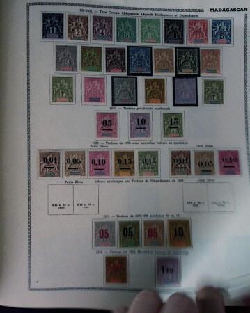1859-1966 Fabuleuse collection de timbres neufs des colonies françaises montée sur 11 albums Thiaude, et doubles en 2 classeurs, depuis les Colonies générales jusqu'à Wallis et Futuna