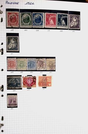 1850-2000 41 gros classeurs d'une collection mondialiste