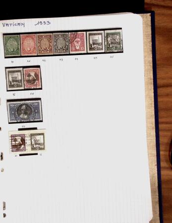 1850-2000 41 gros classeurs d'une collection mondialiste