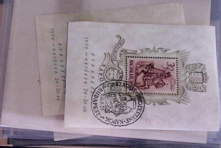 1850-1940, Mint & used all-world selection on 22 stockcards