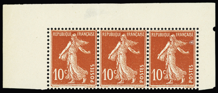 N°138f 10c rouge, Type II, en bande de 3 avec bdf
