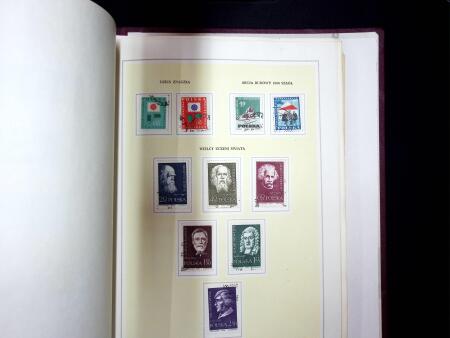 1919-2002, Attractive collection of Poland mounted