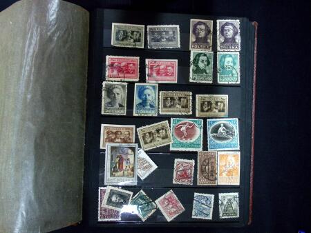 1919-2002, Attractive collection of Poland mounted