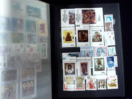 1919-2002, Attractive collection of Poland mounted