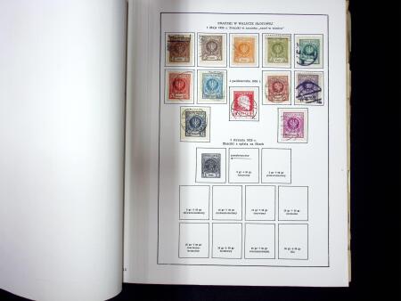 1919-2002, Attractive collection of Poland mounted