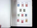 1919-2002, Attractive collection of Poland mounted