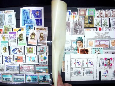 1919-2002, Attractive collection of Poland mounted