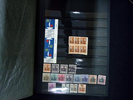 1919-2002, Attractive collection of Poland mounted