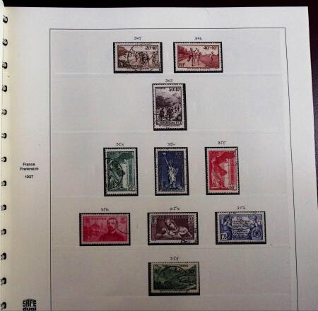 1849-2000, Collection de France de 31 albums allant