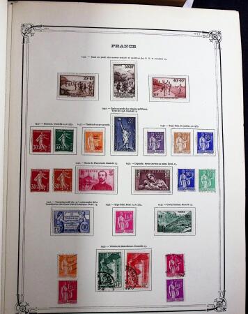 1840-2010, Collection de timbres neufs et oblitérés,