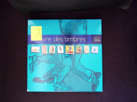 France Livres des Timbres 2006 (avec les timbres). Royal mail special stamps 2010 (avec les timbres). Catalogue Monacophil 2011 avec son épreuve de luxe. TB