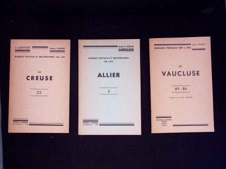 15 ouvrages sur les marques postales et oblitérations départementales : Bouches du Rhone - Maine et Loire - Hautes et Basses Alpes - Vaucluse - Allier - Creuse - Indre - Côtes du Nord - Paris - Puy de Dôme - Doubs -
