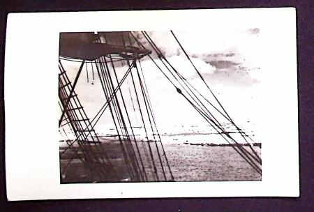 23 cartes postales et plis de l'expédition de Byrd au Pôle Sud, majorité OBL Little America (1934). Bel ensemble. TB. Photo d'une carte