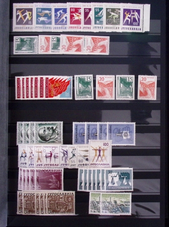 1945-1960 mint collection with light duplication incl. thematic sets, definitives, etc.