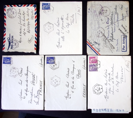 9 plis divers de poste navale dont CAD hex "croiseur Duguay Trouin" (1950), ravitailleur Jules Verne (1938 et 1939), "porte avions Lafayette" (1953 et 1954) et CAD rond "Brest-Arsenal Finistère" (1939). B et TB