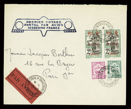 25.2.1929 Saïgon - France par Paillard et Le Brix. Jolie lettre avec cachet stylisé bleu "premier voyage postal par avion Indochine France" (M8 Indochine). N'a pas volé car à l'aller l'avion de Paillard et Le Brix a 