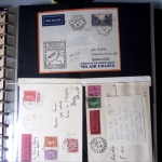 Album Safe noir contenant 201 premiers vols et plis d'aviation plupart avant 1950. Bonne base de collection. Peut être exploité sur internet