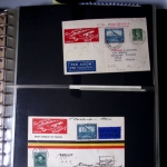 Album Safe noir contenant 201 premiers vols et plis d'aviation plupart avant 1950. Bonne base de collection. Peut être exploité sur internet