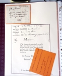 Bel album brun simili-cuir Leuchtturm avec boitier contenant 37 marques postales de Chateauroux + 6 décrets et documents dont plis de la Révolution Française. A étudier. TB