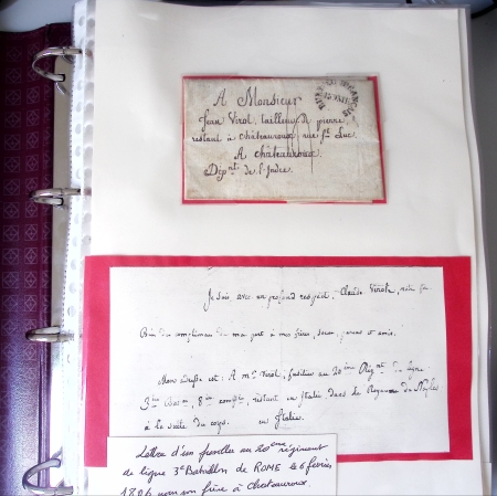 Bel album brun simili-cuir Leuchtturm avec boitier contenant 71 plis de ou pour Chateauroux avec MP et CAD dont lettre pour Chateauroux avec MP ronde "Bureau français Rome", 3 MP rouges "P 35 P Chateauroux", 2 franchise