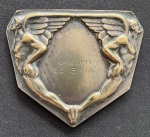 Médaille pentagonale : au recto 2 hommes ailés entourant une mention gravée "Joseph Le Brix" et au verso mention gravée "Aéro-club de France et syndicat de la presse parisienne" - Journées nationales de l'aviation 