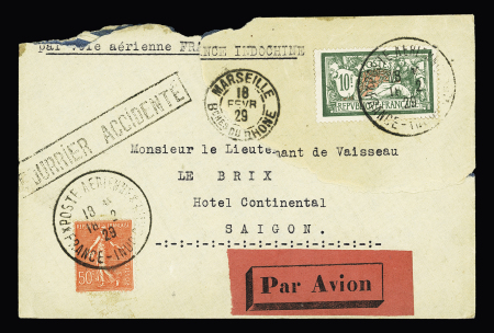 N°199 + 207 OBL grand CAD "Poste aérienne France-Indochine" (18.2.29), à côté de Marseille pour Saïgon avec griffe encadrée "Courrier accidenté" (raid Paillard, Le Brix et Jousse accidenté à Moulmein (Birmanie)