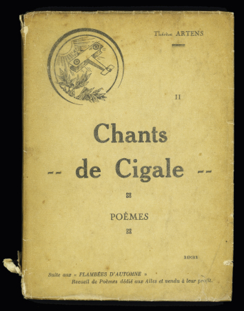 Recueil de poésies de Thérèse Artens (128 pages - 1931) dédicacé "au Capitaine Le Brix, vœux et pensée. Aux As aviateurs - puisse ce souvenir de leur Cigale être porte-bonheur". Contient nombreux poèmes sur l'av