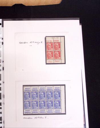 1925-1955, Collection de 750 timbres avec publicités, surtout