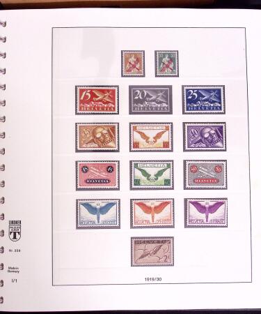 1919-72 Attractive AIRMAIL collection in four albums
