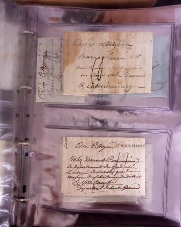 1625-1860 +370 lettres accumulées en 4 classeurs,