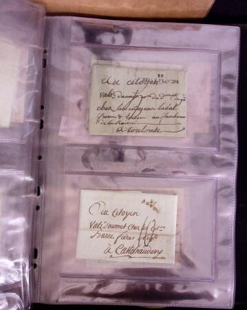 1625-1860 +370 lettres accumulées en 4 classeurs,