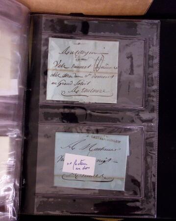 1625-1860 +370 lettres accumulées en 4 classeurs,