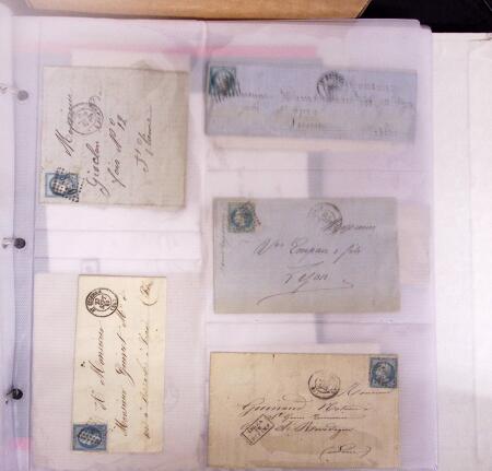 1625-1860 +370 lettres accumulées en 4 classeurs,