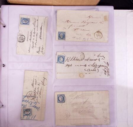 1625-1860 +370 lettres accumulées en 4 classeurs,