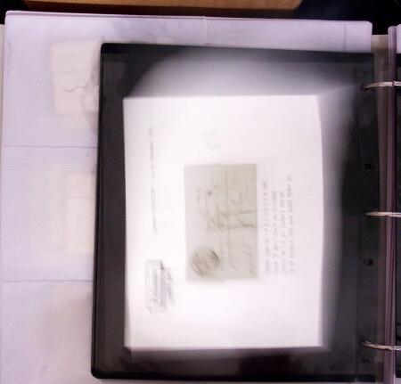 1625-1860 +370 lettres accumulées en 4 classeurs,