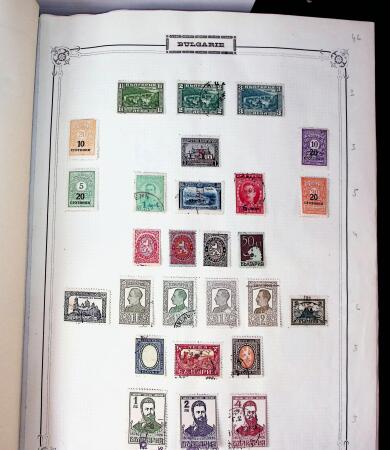 1840-1940 All-world collection in five albums with GB, Greece, USA, France, Belgium, China, colonies, etc.