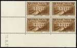 1930 N°262 20f Pont du Gard, lot de 46 timbres neufs ** dont 10 coins datés (à noter erreurs de date 26.11.1931 et 16.09.1937, et n°262b), TB