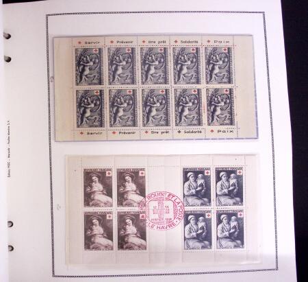 1849-2001, Collection de timbres de France en 4 albums MOC, des neufs dans les classiques, à noter n°1 et 9 obl., n°262 et Caisse d'amortissement en neufs, BF 3 et 6, PA 1/2, Prés, carnets Croix-Rouge 1952 et suivant