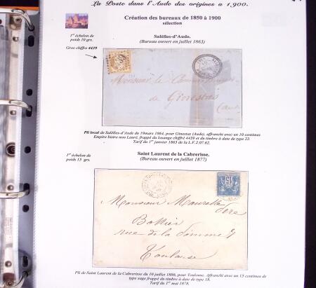 1746-1900, Collection d'exposition LA POSTE DANS L'AUDE en 80 pages avec une belle panoplie de PP à numéro, cursives rouges, T22, doubles cursives, PC du GC de Ginestas