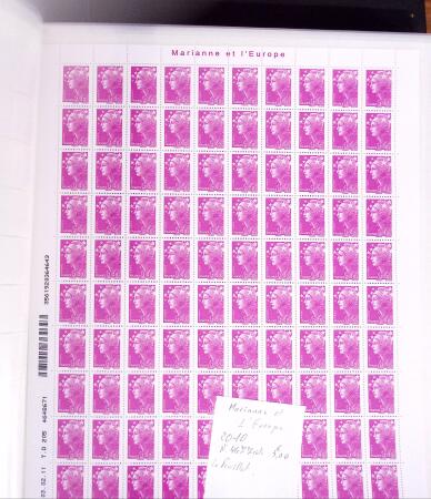 1900-2011 collection en neufs avec des feuilles entières