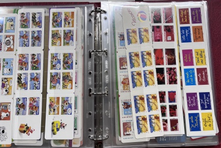 2001-2019  5 classeurs Leuchtturm, avec carnets, blocs