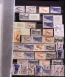 1927-2016, 2 Albums de poste aérienne, avec de bonnes valeurs en quantités multiples, obl. et neuf , n°1/2, 6c, 14, 15, PA militaire, dont lettres, partie moderne en bloc + 1 album du monde avec Colonie Françaises,