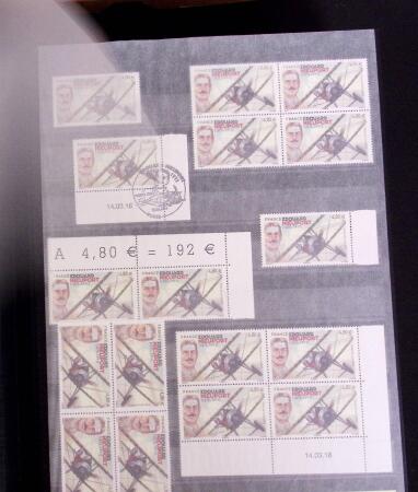 1927-2016, 2 Albums de poste aérienne, avec de bonnes valeurs en quantités multiples, obl. et neuf , n°1/2, 6c, 14, 15, PA militaire, dont lettres, partie moderne en bloc + 1 album du monde avec Colonie Françaises,