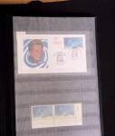 1927-2016, 2 Albums de poste aérienne, avec de bonnes valeurs en quantités multiples, obl. et neuf , n°1/2, 6c, 14, 15, PA militaire, dont lettres, partie moderne en bloc + 1 album du monde avec Colonie Françaises,
