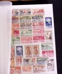 1927-2016, 2 Albums de poste aérienne, avec de bonnes valeurs en quantités multiples, obl. et neuf , n°1/2, 6c, 14, 15, PA militaire, dont lettres, partie moderne en bloc + 1 album du monde avec Colonie Françaises,