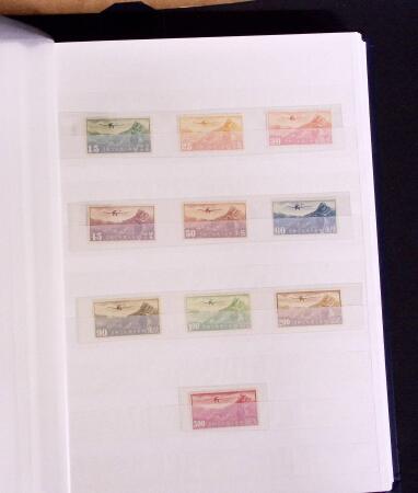 1927-2016, 2 Albums de poste aérienne, avec de bonnes valeurs en quantités multiples, obl. et neuf , n°1/2, 6c, 14, 15, PA militaire, dont lettres, partie moderne en bloc + 1 album du monde avec Colonie Françaises,