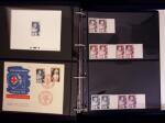 1918-1974, 2 classeurs de Croix-Rouge commençant par quelques lettres avec n°146 et 147 continuant avec les carnets mais surtout des essais de couleurs, des épreuves d'artistes en général signés, des épreuves de l