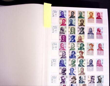 1840-2001 All-World collection in 7 albums incl. good sections of Switzerland, Vatican, Monaco. Algeria, Luxemburg, Spain, France, etc.